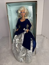 Avon Exclusive Winter Velvet