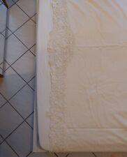 Lenzuolo sopra matrimoniale