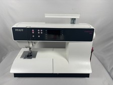 PFAFF Performance 5.2 Sewing