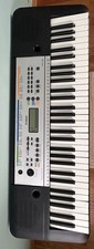 YAMAHA YPT 225 Portable
