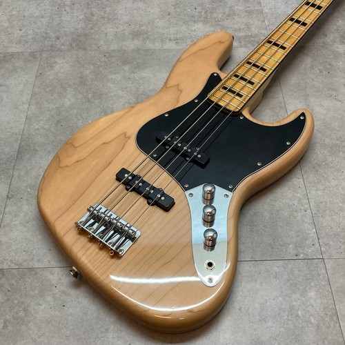 Squier fender - by, by