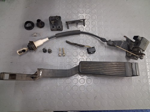 Kit pedale acceleratore