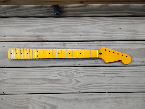 Stratocaster 1 pezzo - stratocaster, /s.s.
