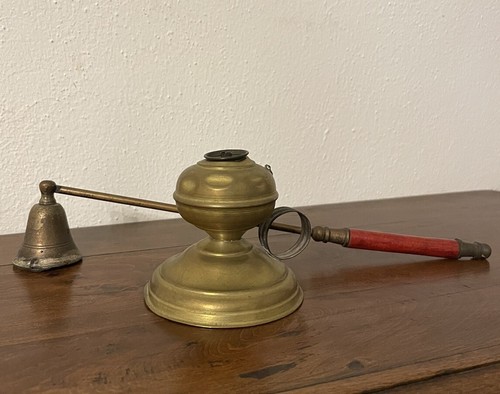 Antica lampada olio spegni - a, e