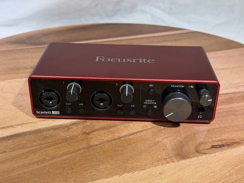 Focusrite scarlett 2i2 - 2i2, 3a