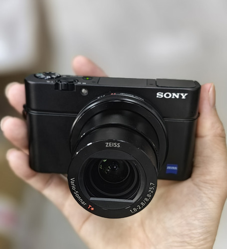 Sony cyber shot dsc rx100 - sony, dsc-rx100