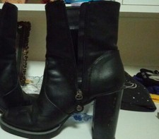 STIVALI A TACCHI ALTI DONNA