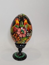 Uovo di Pasqua in legno