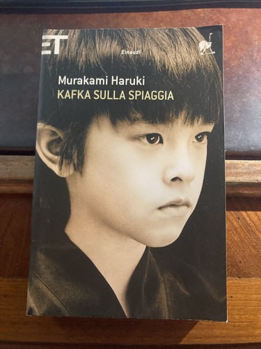 Libro kafka sulla spiaggia - libro,