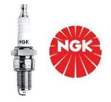CANDELA NGK DR6HS PER MOTORI