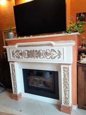 Cornice Da Camino In Pietra E Legno