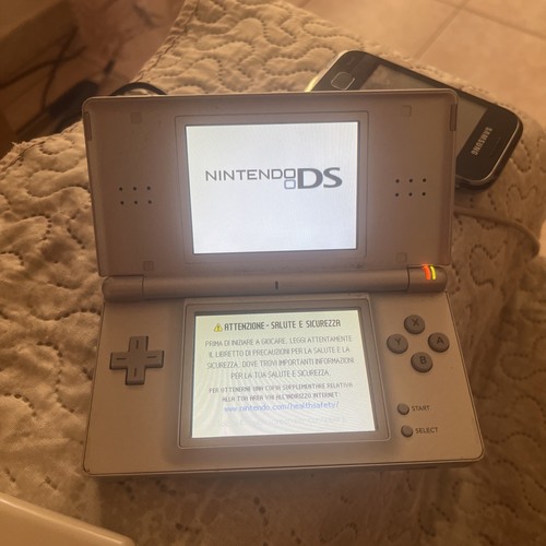 Nintendo lite console - ds,