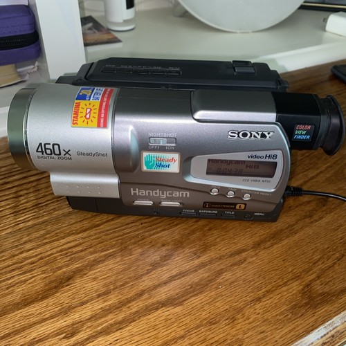 Videocamera sony ccd tr818 - videocamera, 8mm