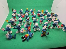 Lotto di 30 figurine puffi