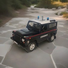 Defender  Carabinieri Msu  1/24 Modificata