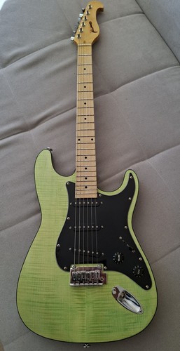 Pezzo unico chitarra - pezzo,
