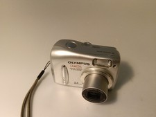 Olympus CAMEDIA C-370 ZOOM Vintage Compact Digital Camera