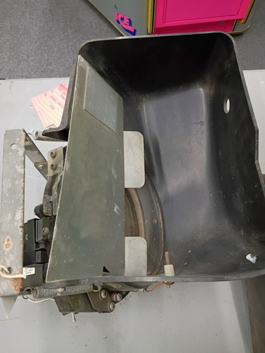 Tramoggia slot machine igt - machine,
