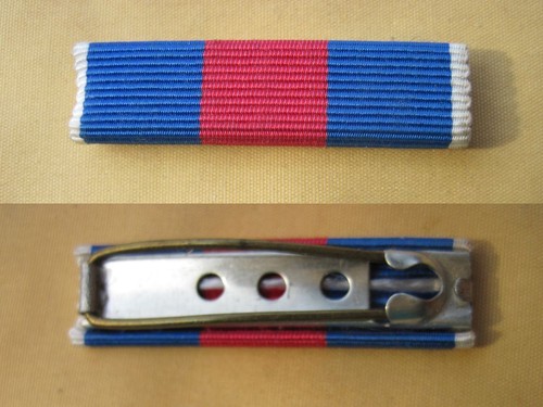Barrette rappel médaille - de,