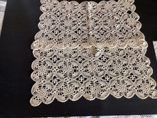 Sciarpa centrini/comodino due