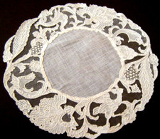 Antico centrino pizzo anni 19