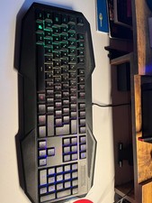 Trust GXT 830-RW RGB tastiera