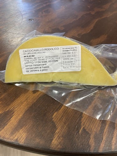 Caciocavallo formaggio - caciocavallo,