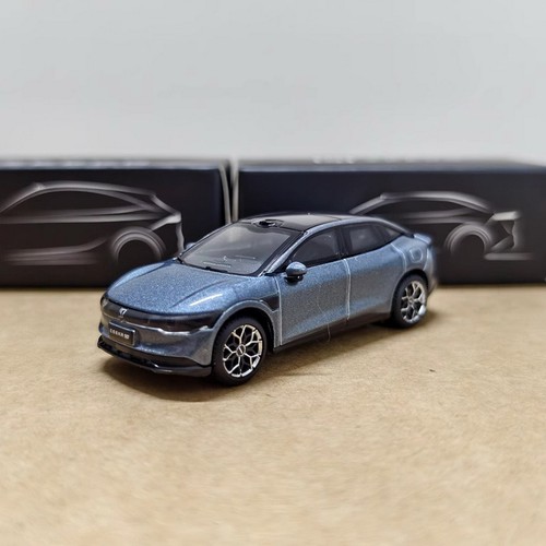 Modellino auto scala 64 - scala, 1/64