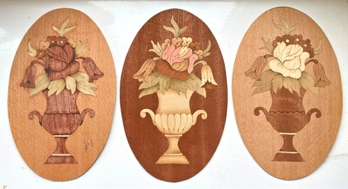 Pannello intarsiato antico