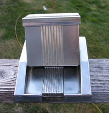 Dispenser stuzzicadenti