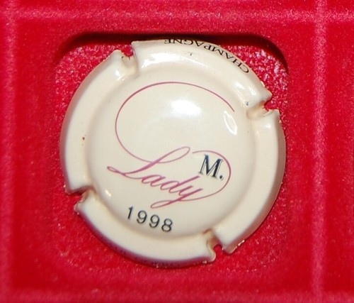 Plaque muselet de - 1,