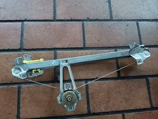 Originale BMW E30 Limousine Touring Alzacristalli Posteriore Dx Manuale 1935636