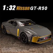 Auto giocattolo in lega pressofusa 1:32 Nissan GT-R50 con luci e suoni per ragazzi regalo