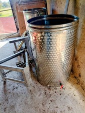 Serbatoio inox per vino da 300 lt
