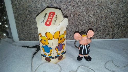 Topo gigio portachiavi calcio - portachiavi,