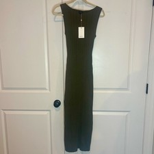 Abito midi nuovo con etichette cotogna verde oliva cotone cashmere senza maniche bodycon S