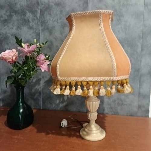 Lampe vintage pied sculpté - lampe,