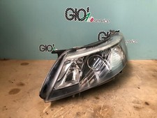1EL00960605 FANALE ANTERIORE SINISTRO XENON SAAB 93 2008 CON UN ATTACCO ROTTO