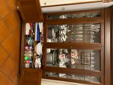 Mobile in legno espositivo praticamente nuovo con vetrina (H200;L145;P40)