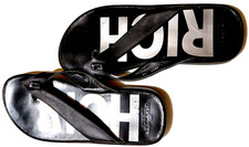 JOHN RICHMOND SANDALI INFRADITO IN PELLE