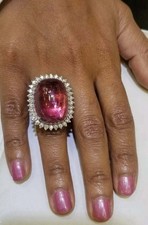 Tormalina rosa cabochone