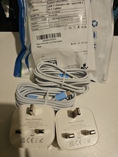 Caricabatteria e cavo spina