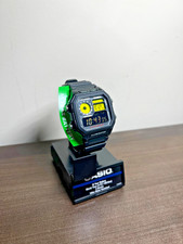 "Hornet" | 🟡⚫ Display