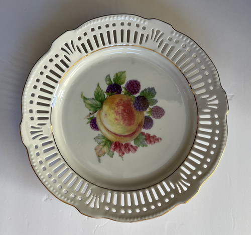 Piatto frutta reticolato
