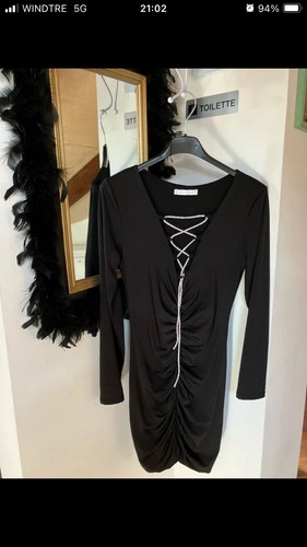 Vestito corto maniche lunghe