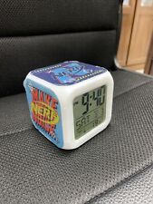 NERF  Cubo Orologio Sveglia Digitale Con Luce LED Multi Colore Termometro Data