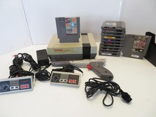 Console NES Nintendo Action Set System con 12 giochi testata e funzionante