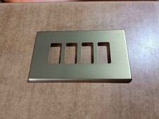 BTICINO 504/14B PLACCHETTA PLACCA 4 MODULI 4M ALLUMINIO BRONZO MAGIC NUOVA