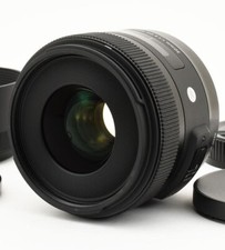Sigma 30 mm F1.4 Art DC HSM SA