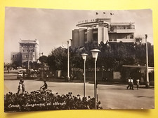 Cervia (Ravenna). Lungomare ed alberghi - Giardino d'estate - Trocadero Hotel.